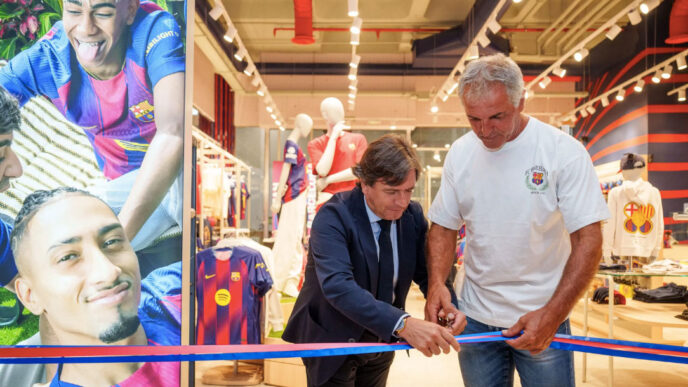 Inauguración de la tienda del FC Barcelona en el aeropuerto de Mallorca